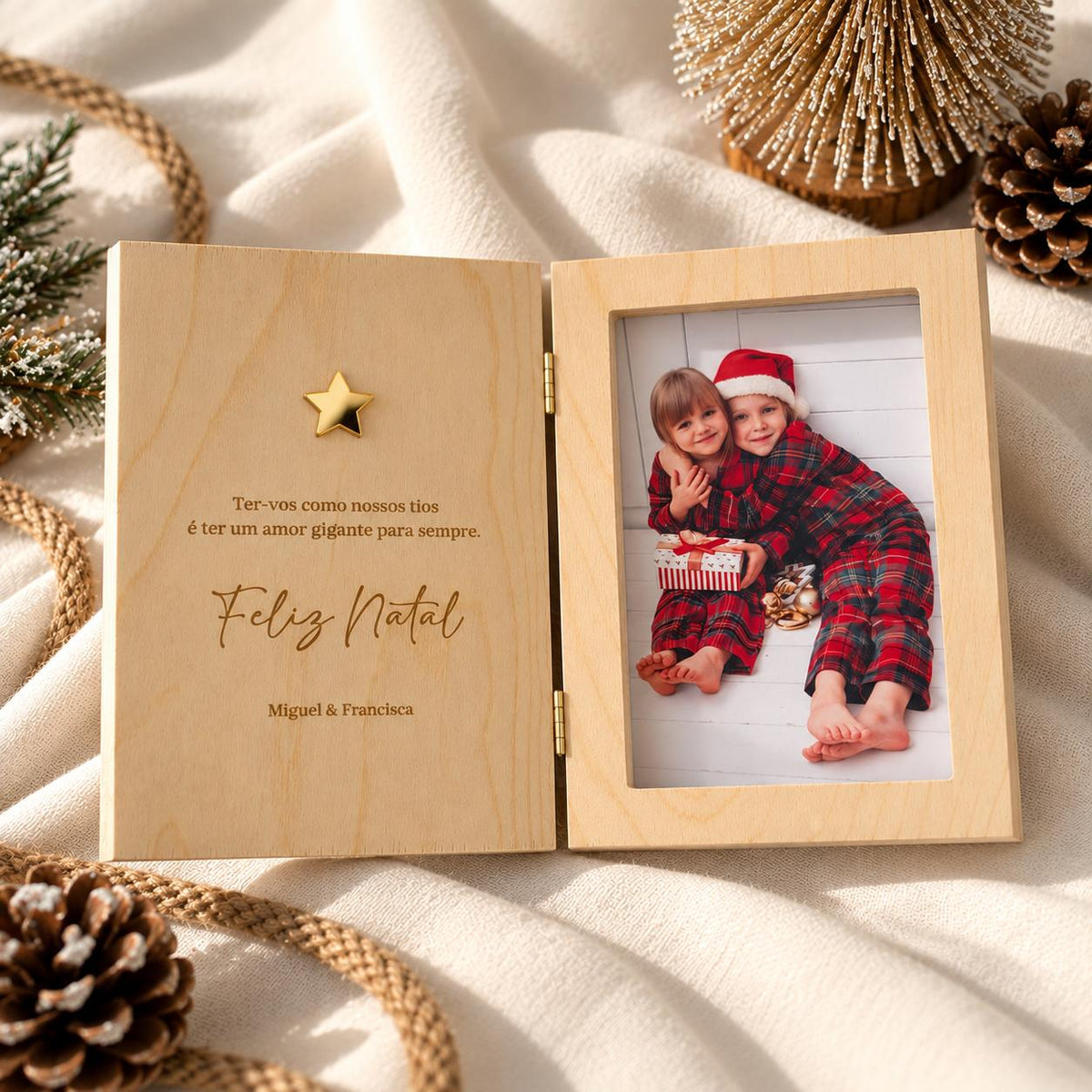 Moldura Laço com Foto