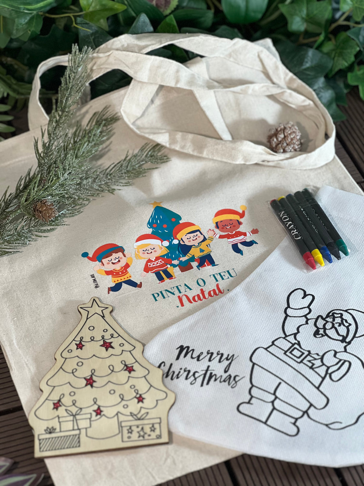 Kit “Pinta o Teu Natal”