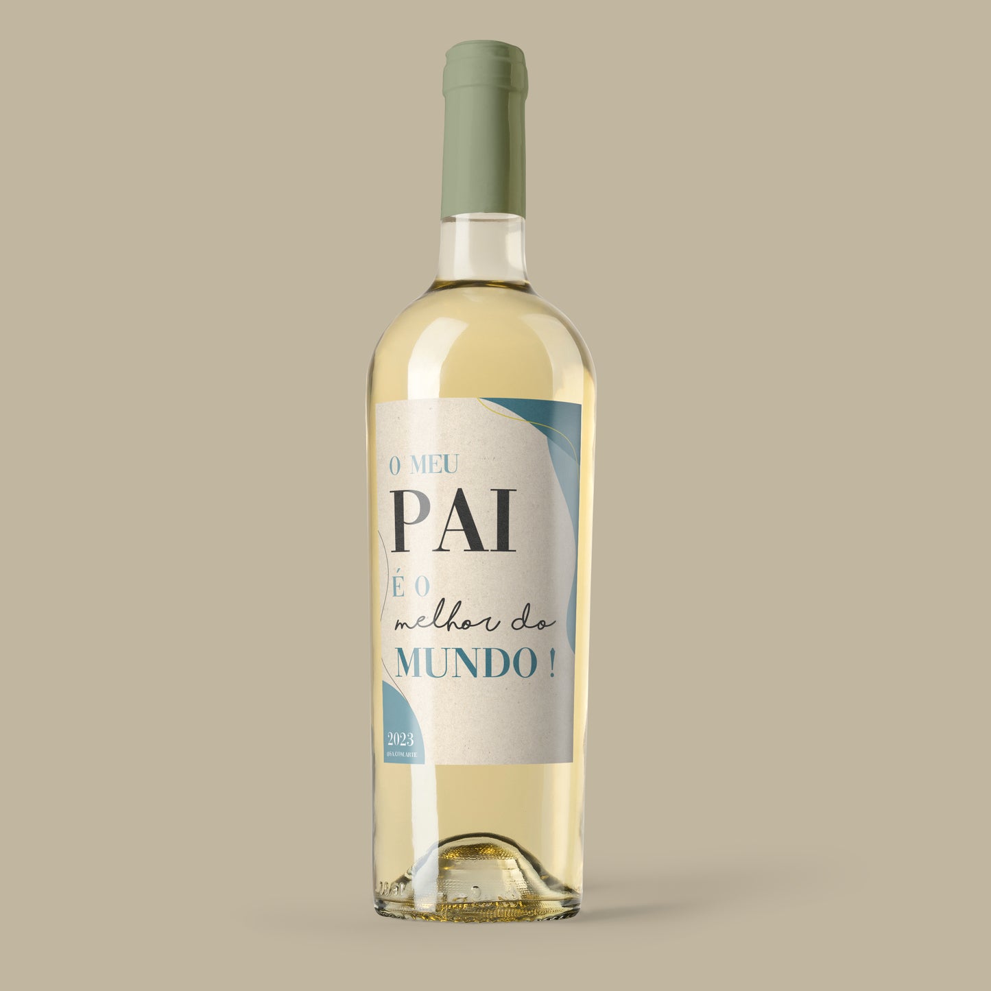 Garrafa de Vinho com Rótulo Personalizado