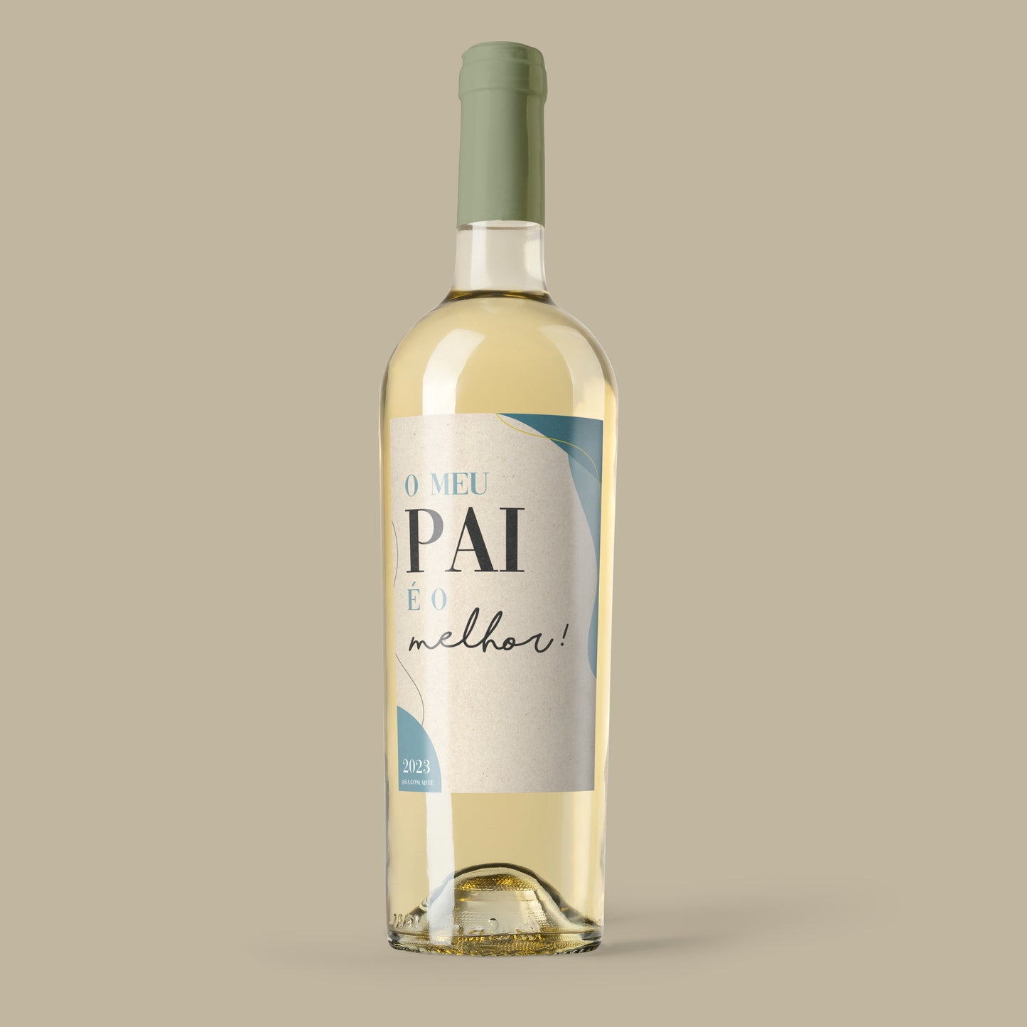 Garrafa de Vinho com Rótulo Personalizado